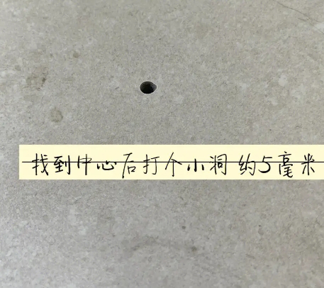 平安瓷砖空鼓维修公司专业解答在瓷砖铺贴过程中，如果砂料搅拌不均匀，将会带来以下问题